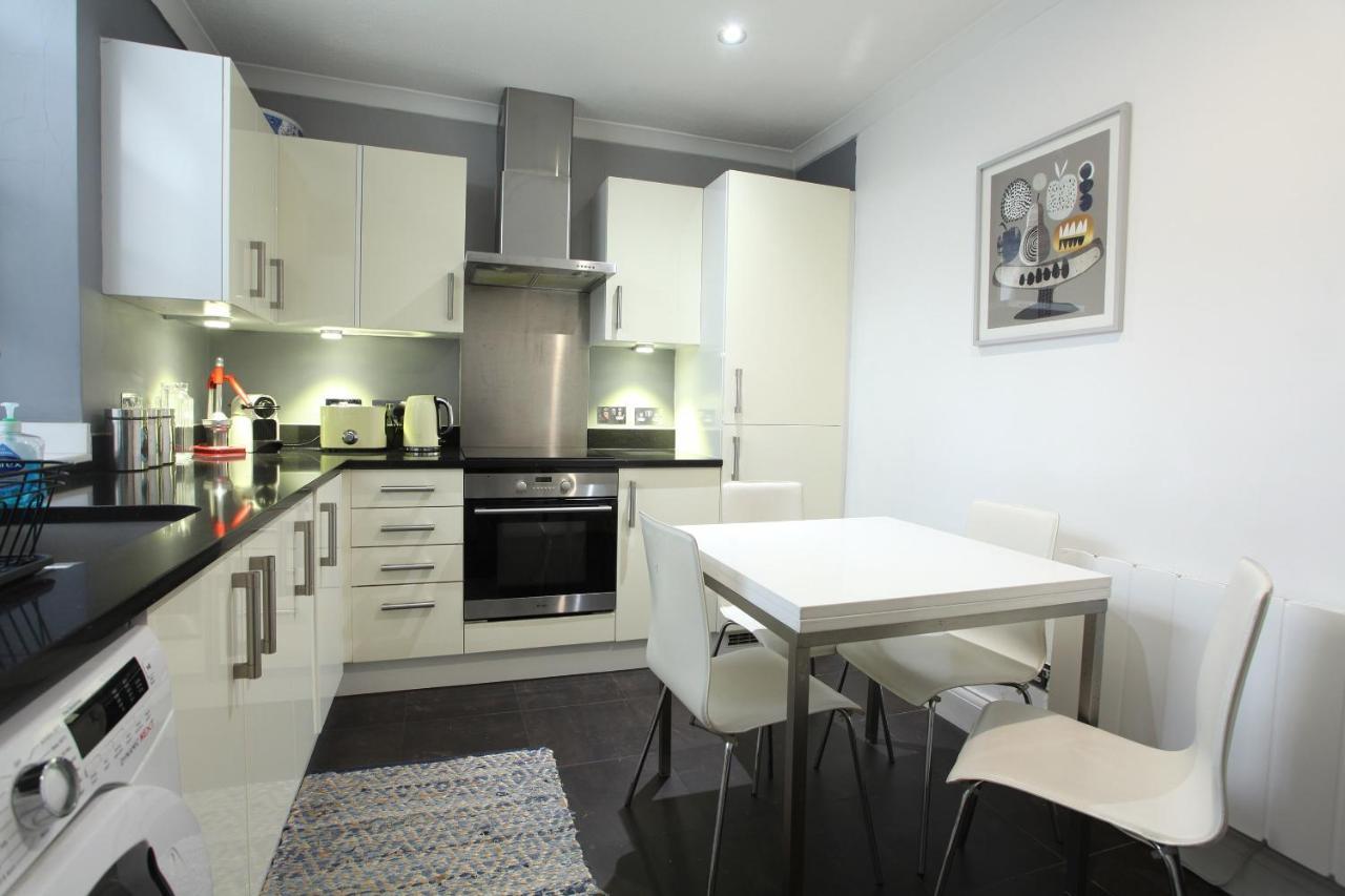 Walk To Notting Hill /Paddington 1 B/R With Patio Apartment London Luaran gambar